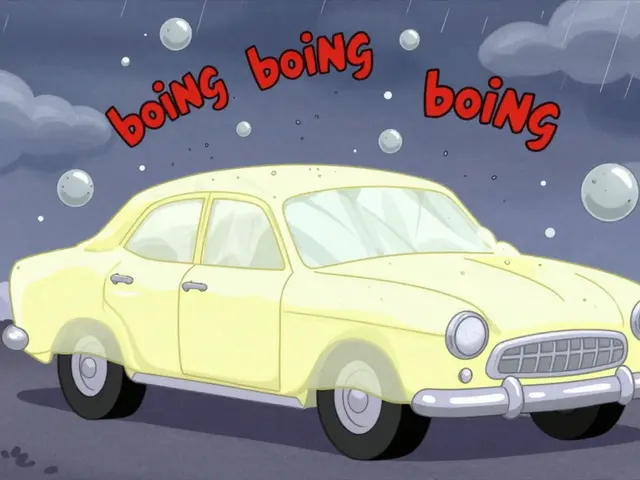 Как защитить автомобиль от града: лучшие чехлы и укрытия 2025 года